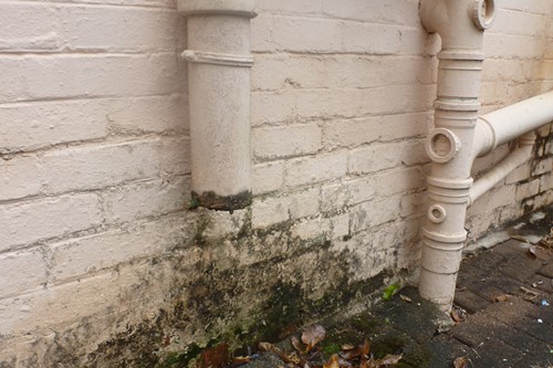 Block drains and gutters